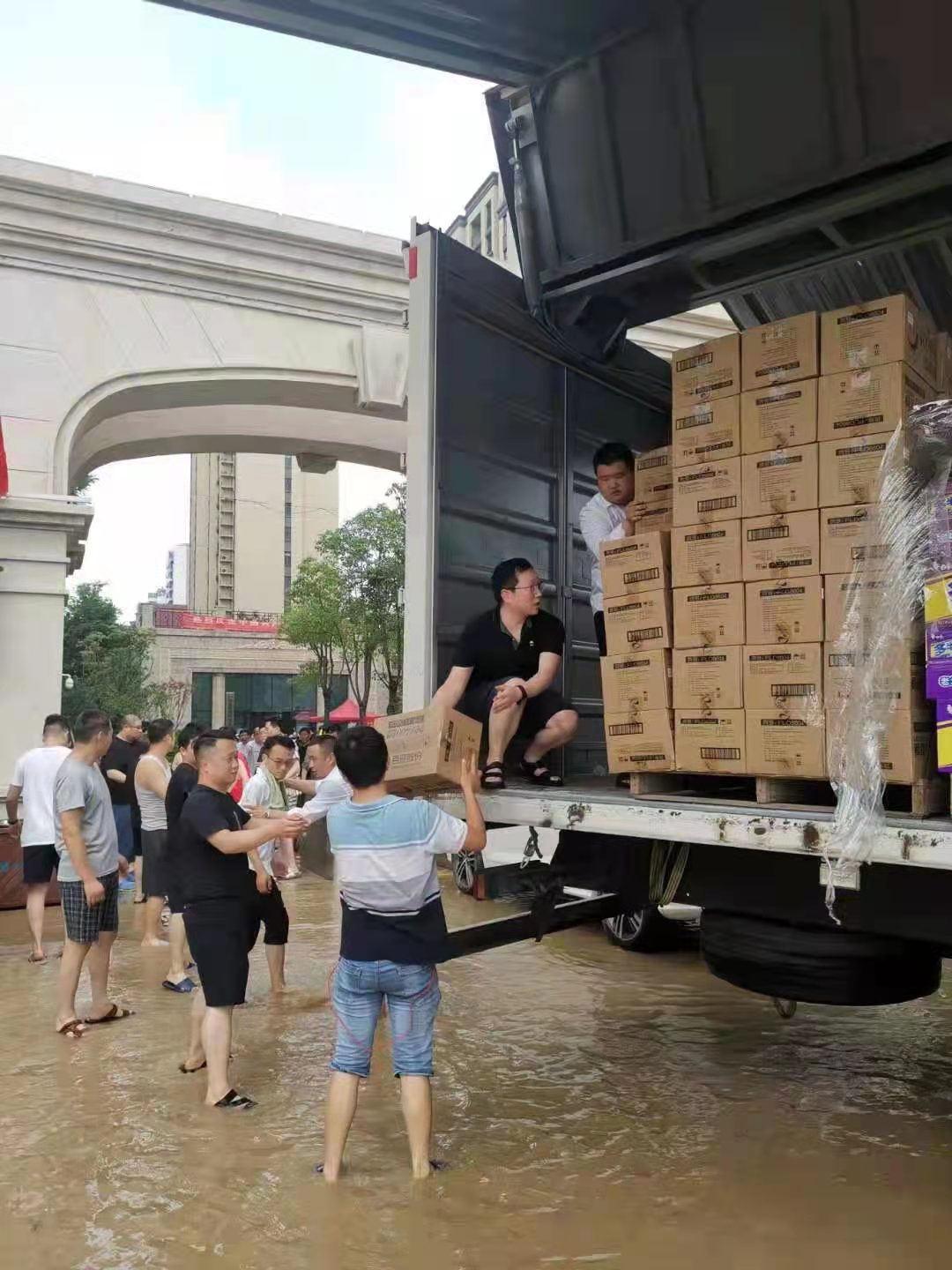 新利体育股份